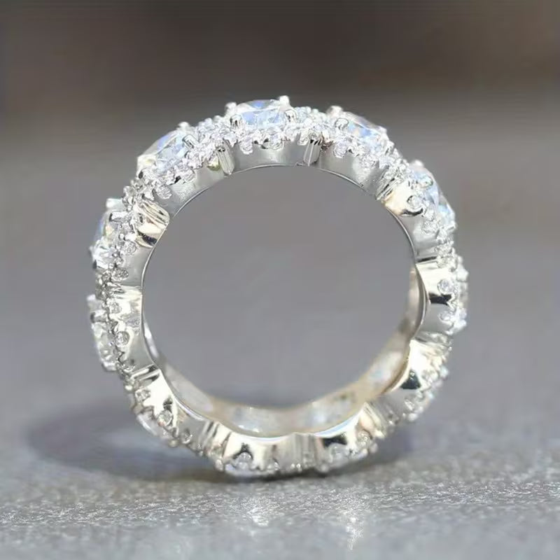 Luxury Fashion Bridal Wedding Synthetic Zirconia Rings.