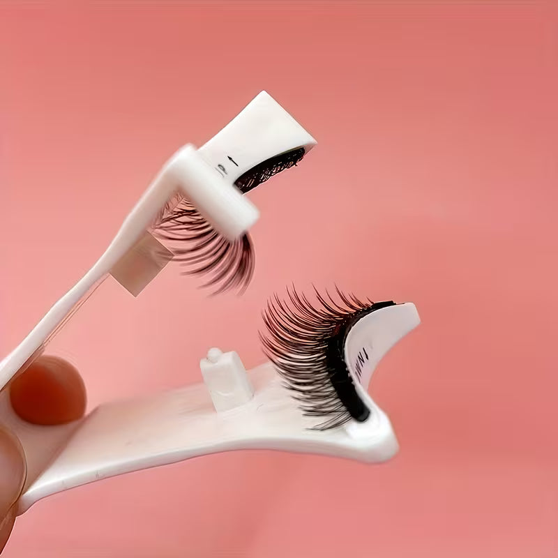 Magnetic False Eyelash Kit.