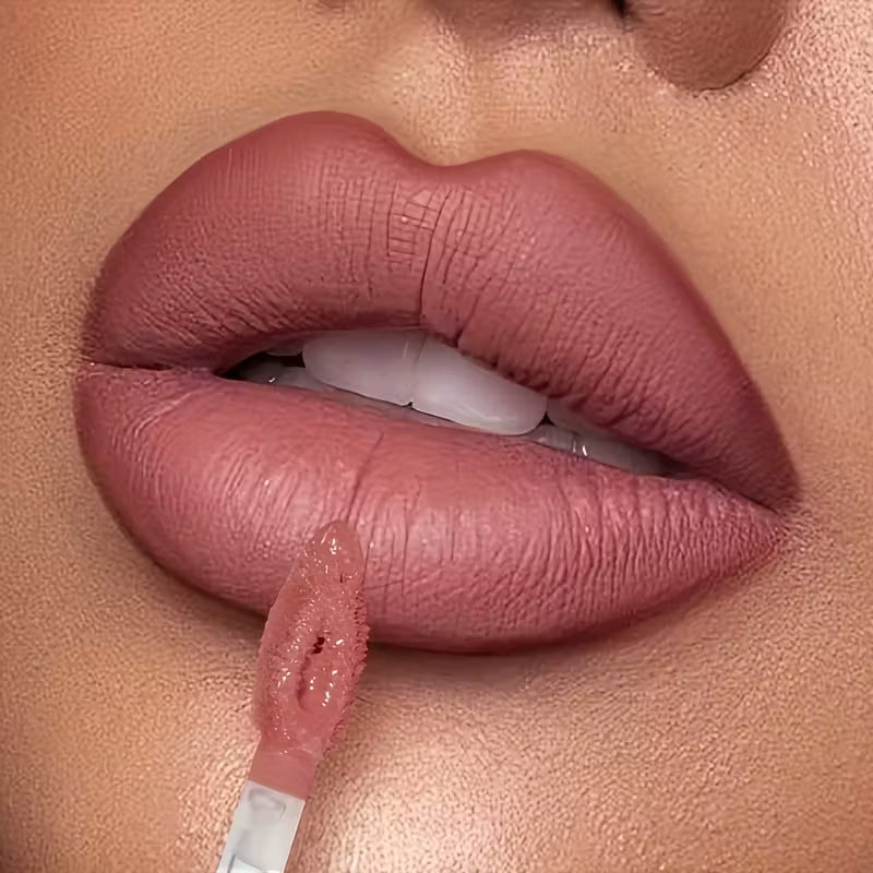 Matte Lip Liner & Velvet Gloss Duo.