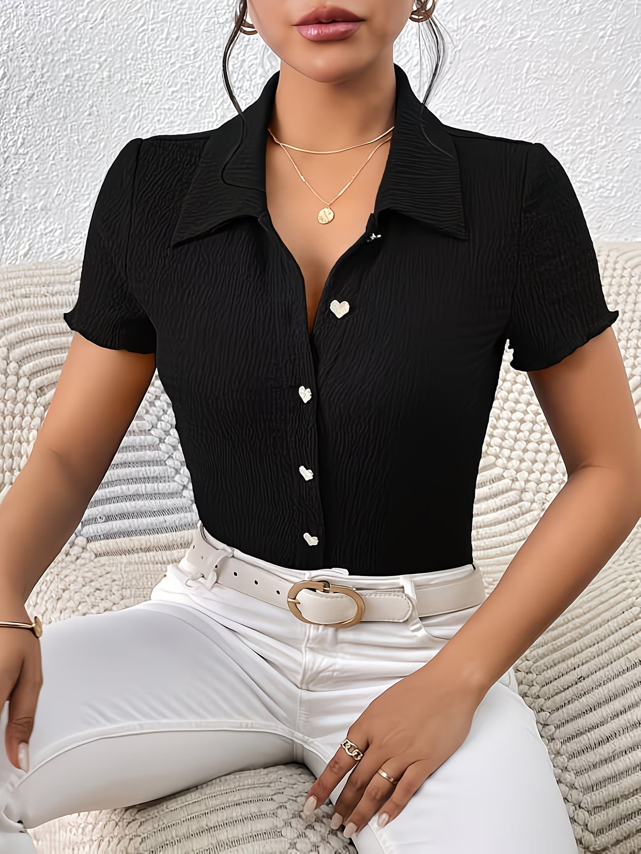 Micro-Stretch Solid Knit Shirt for Daily Professional Wear.