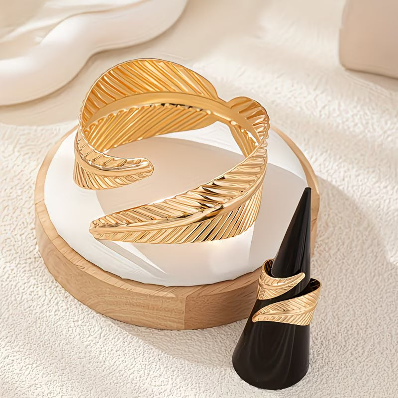 Minimalist 14K Gold Plated Bracelet & Ring Set.