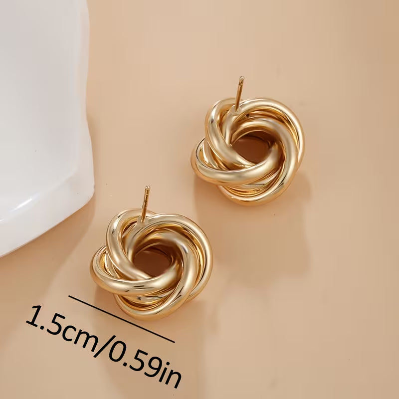 Minimalist Circular Flower Shape Stylish Earrings.