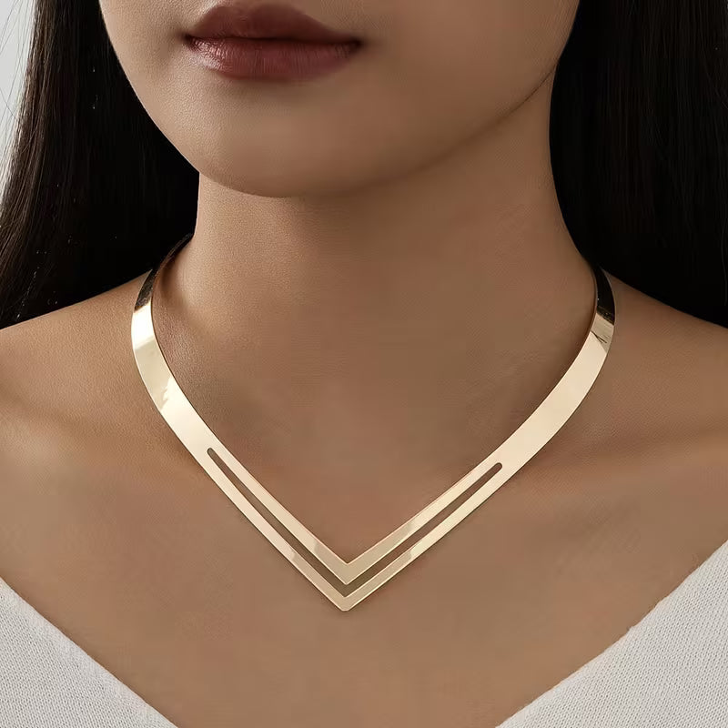 Minimalist Double-Layer V-Shaped Fashion Necklace.