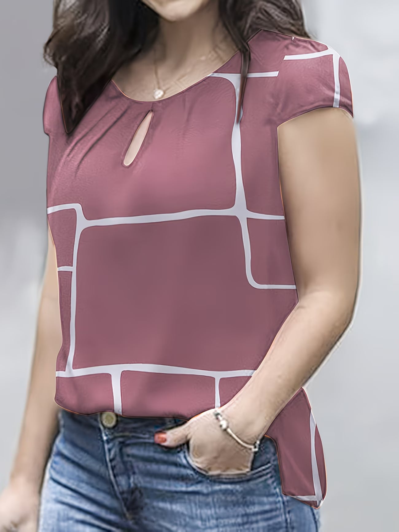 Modern Crew Neck Geometric Shirt.