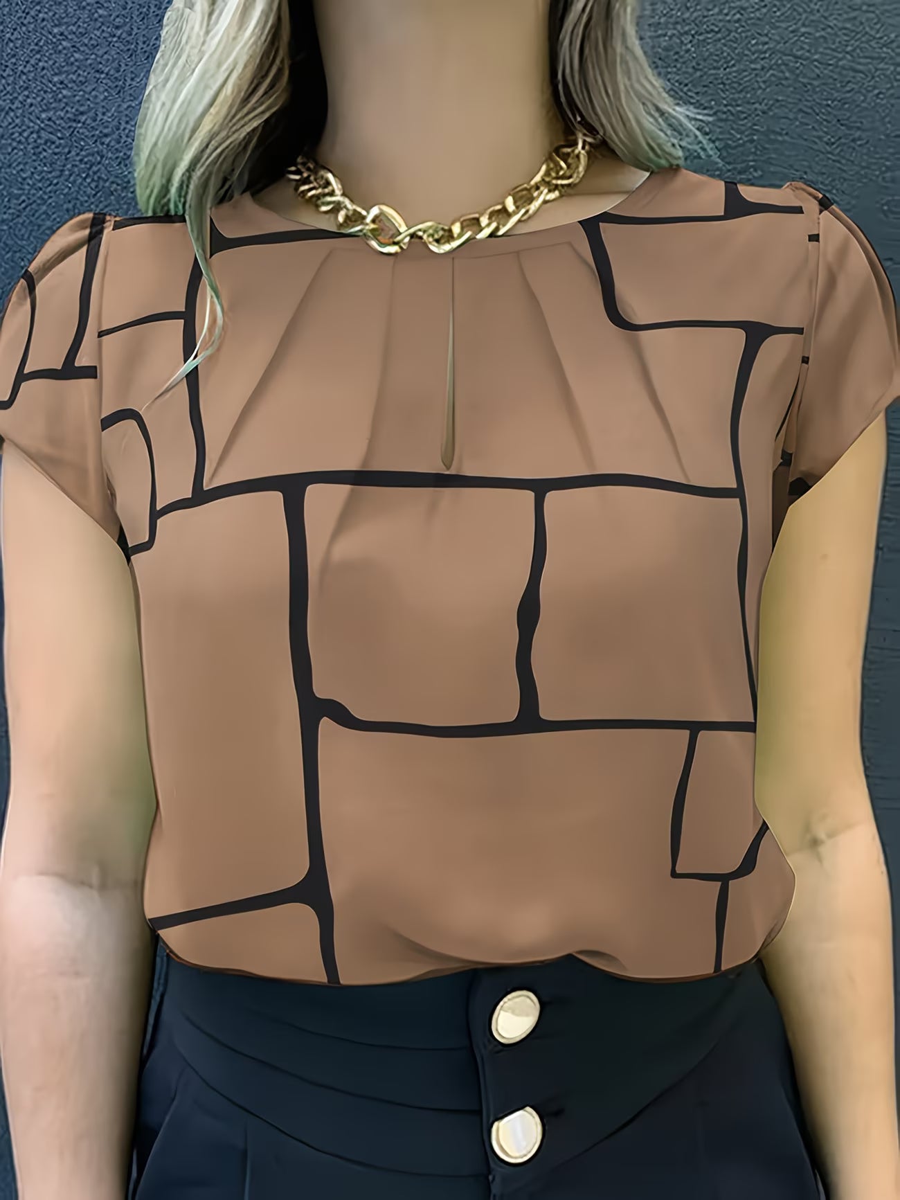 Modern Crew Neck Geometric Shirt.