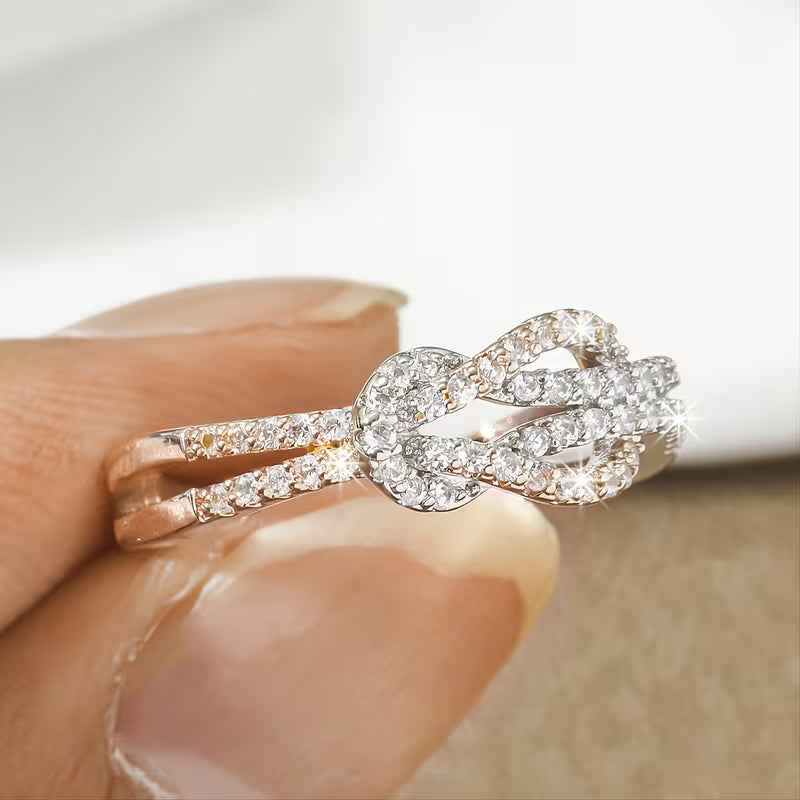 Modern Two-Tone Twisted Band Ring