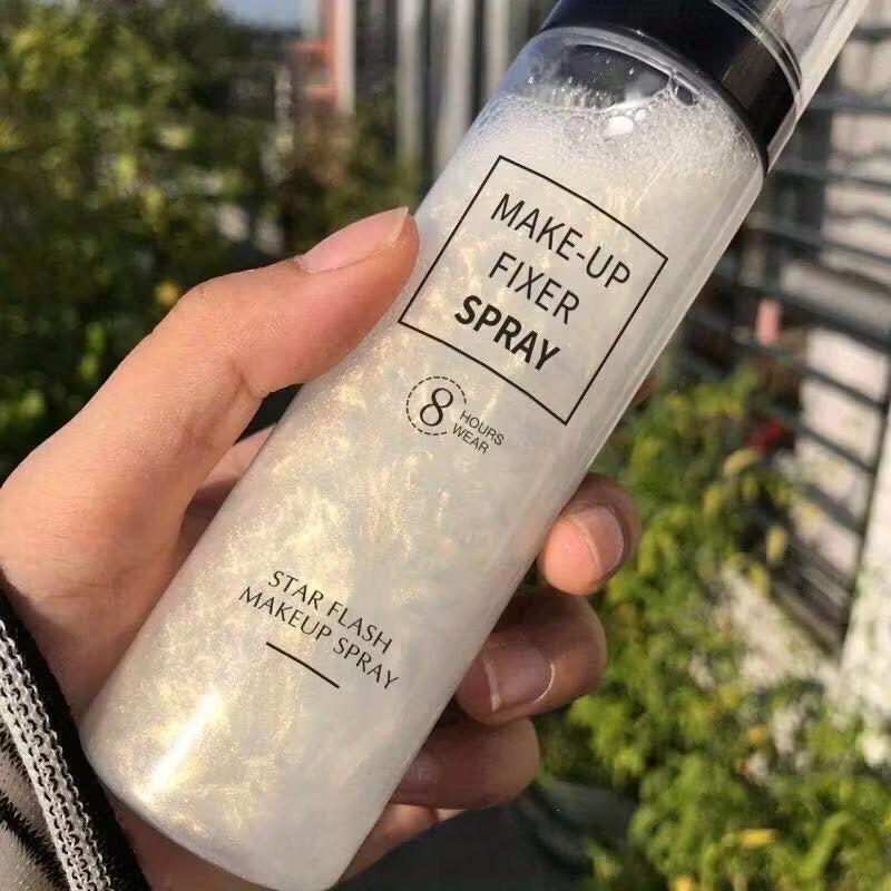 Moisturizing & Glow-Fixing Mist Shimmering Sand Setting Spray.