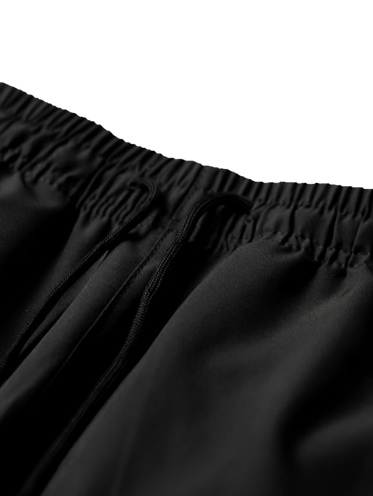Multi-Pocket Straight-Leg Cargo Pant.