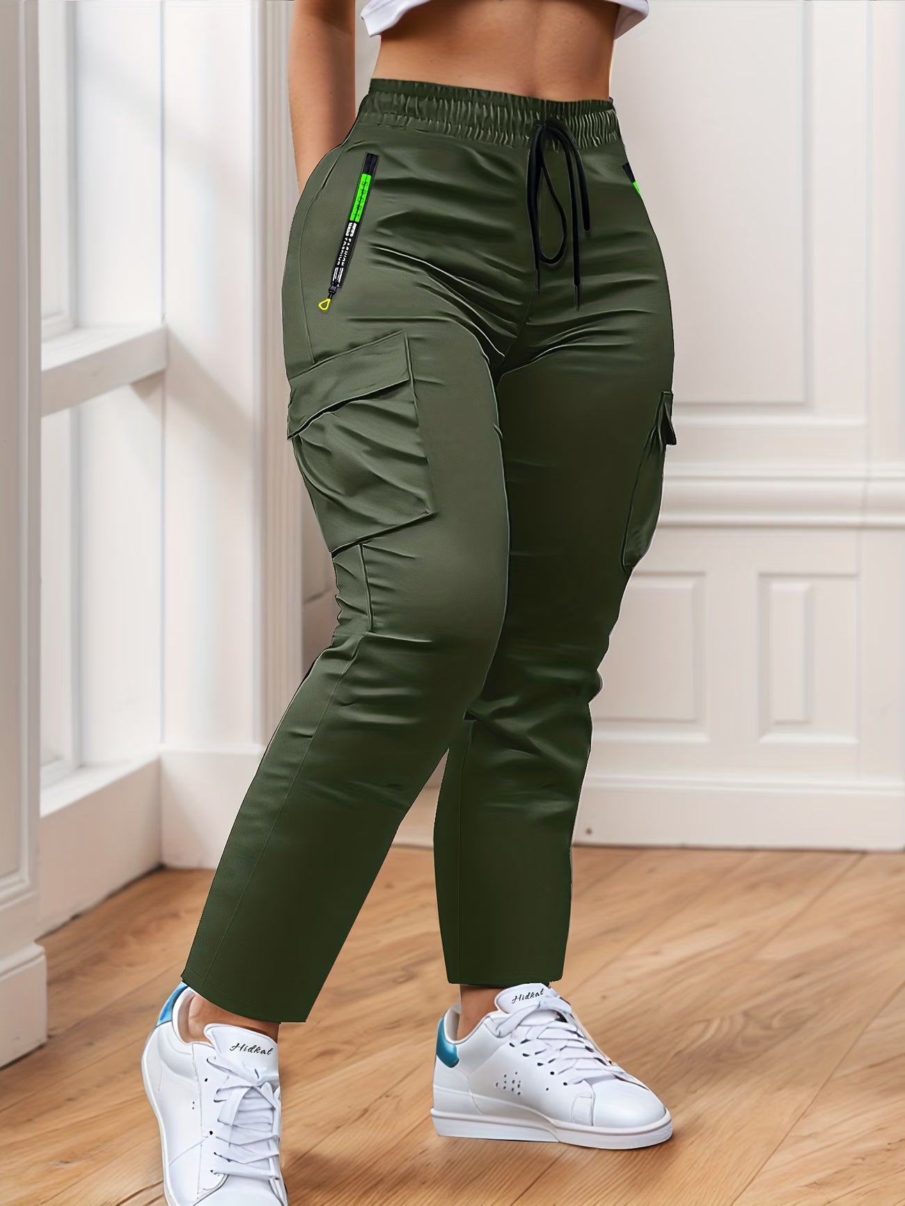 Multi-Pocket Straight-Leg Cargo Pant.