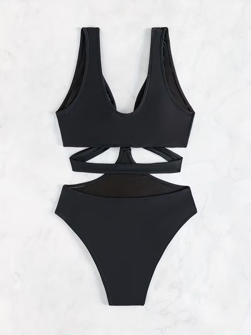 Notched Ring One-Piece Swimwear.