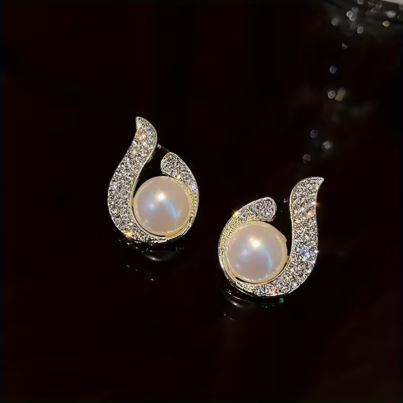 Pair French-Style Elegant Minimalist Large Statement Earrings.