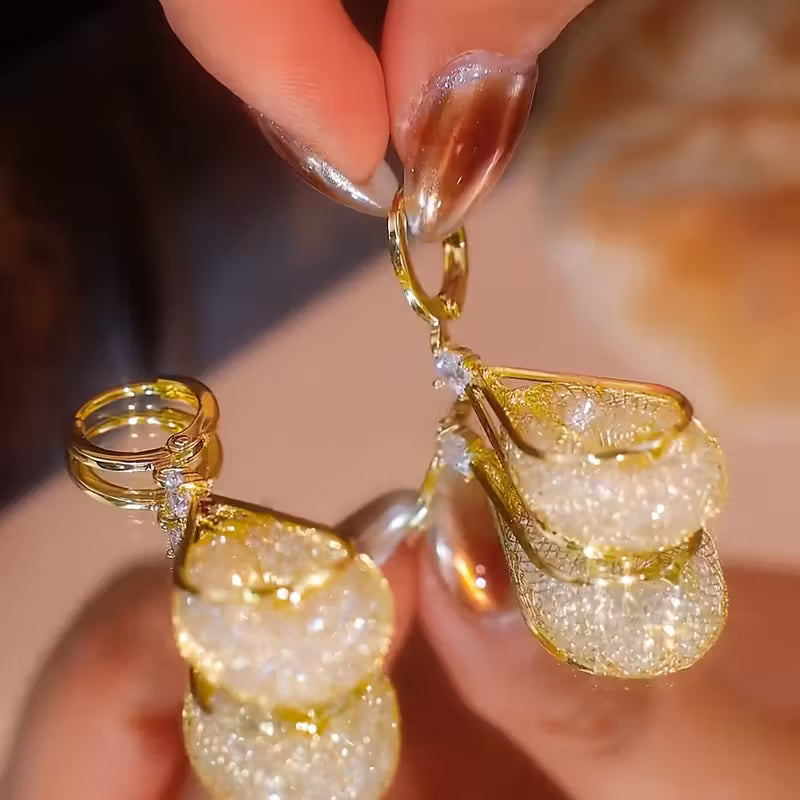 Pair of Elegant Golden Mesh Drop Earrings.