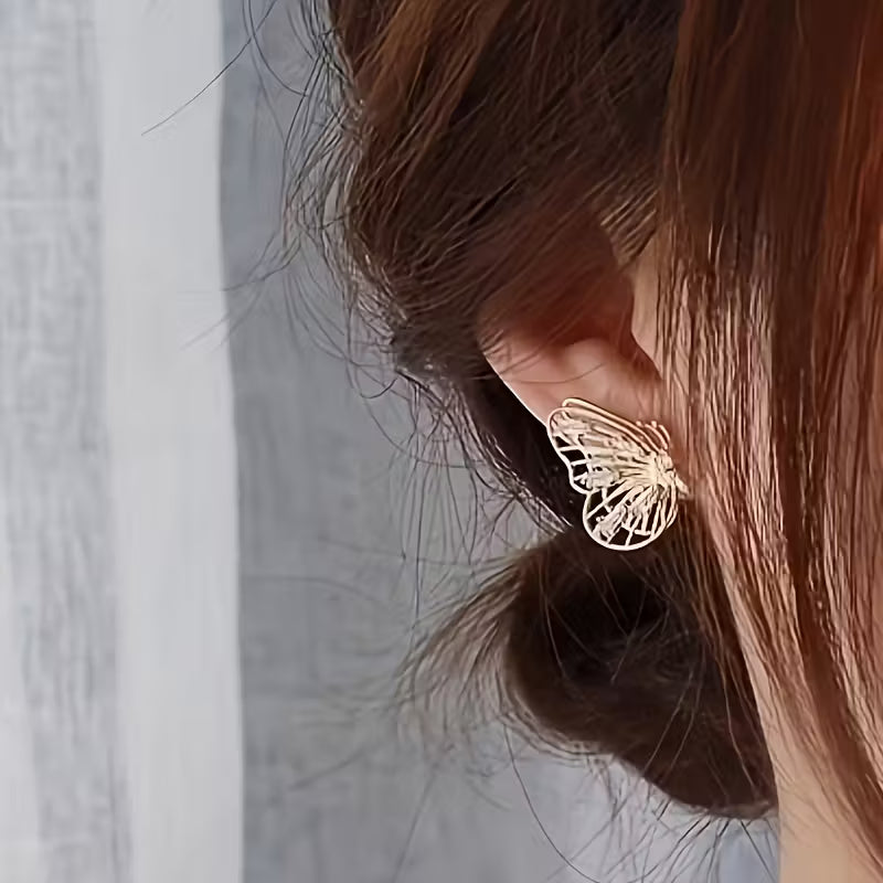 Pair of Elegant Sparkling Synthetic Zirconia Stones Butterfly Earrings.