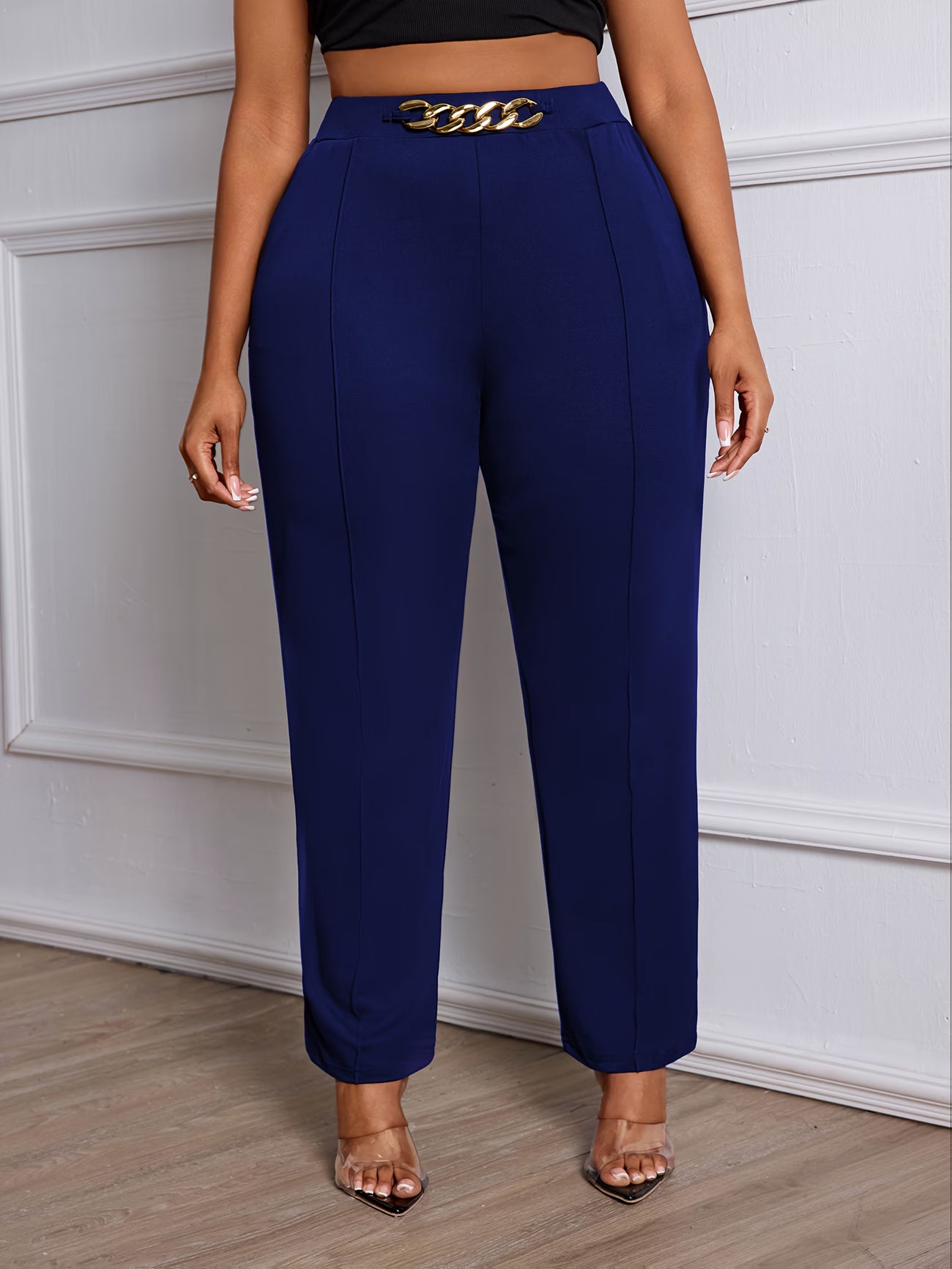 Plus Size Elegant Straight-Leg Trouser.