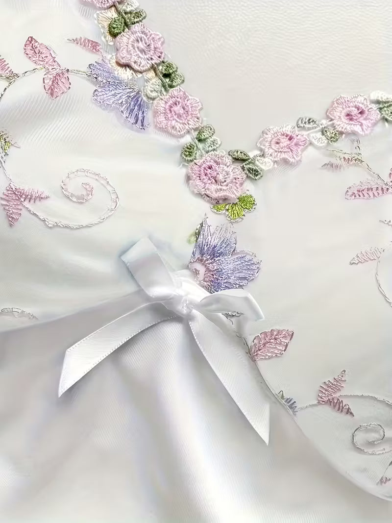Plus Size Floral Embroidered Cami Tops.