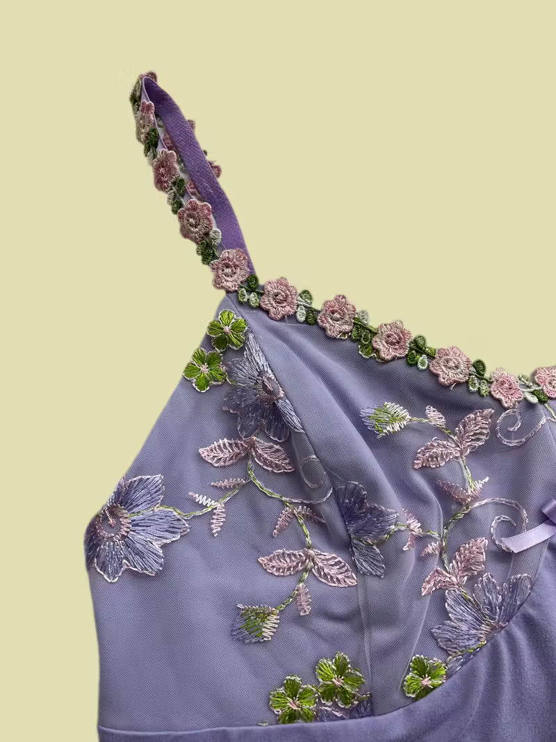 Plus Size Floral Embroidered Cami Tops.