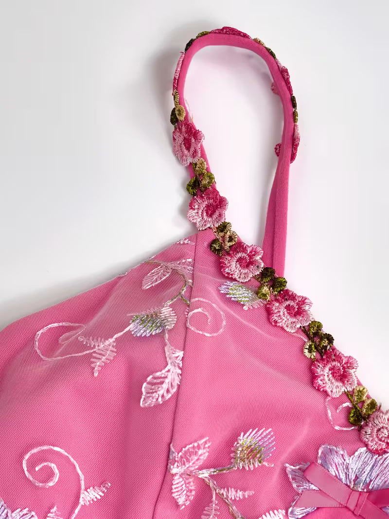 Plus Size Floral Embroidered Cami Tops.