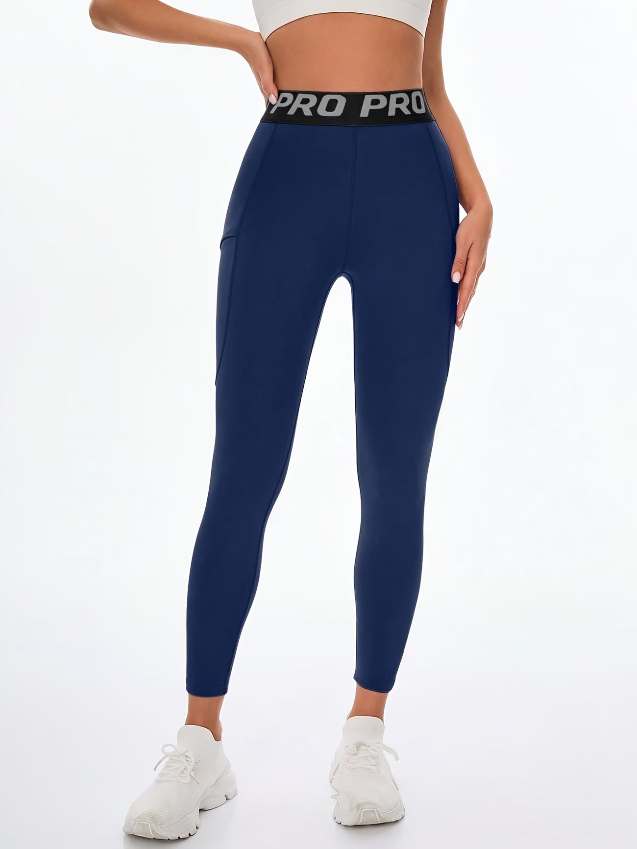 Reflective Detail High-Waisted Legging.