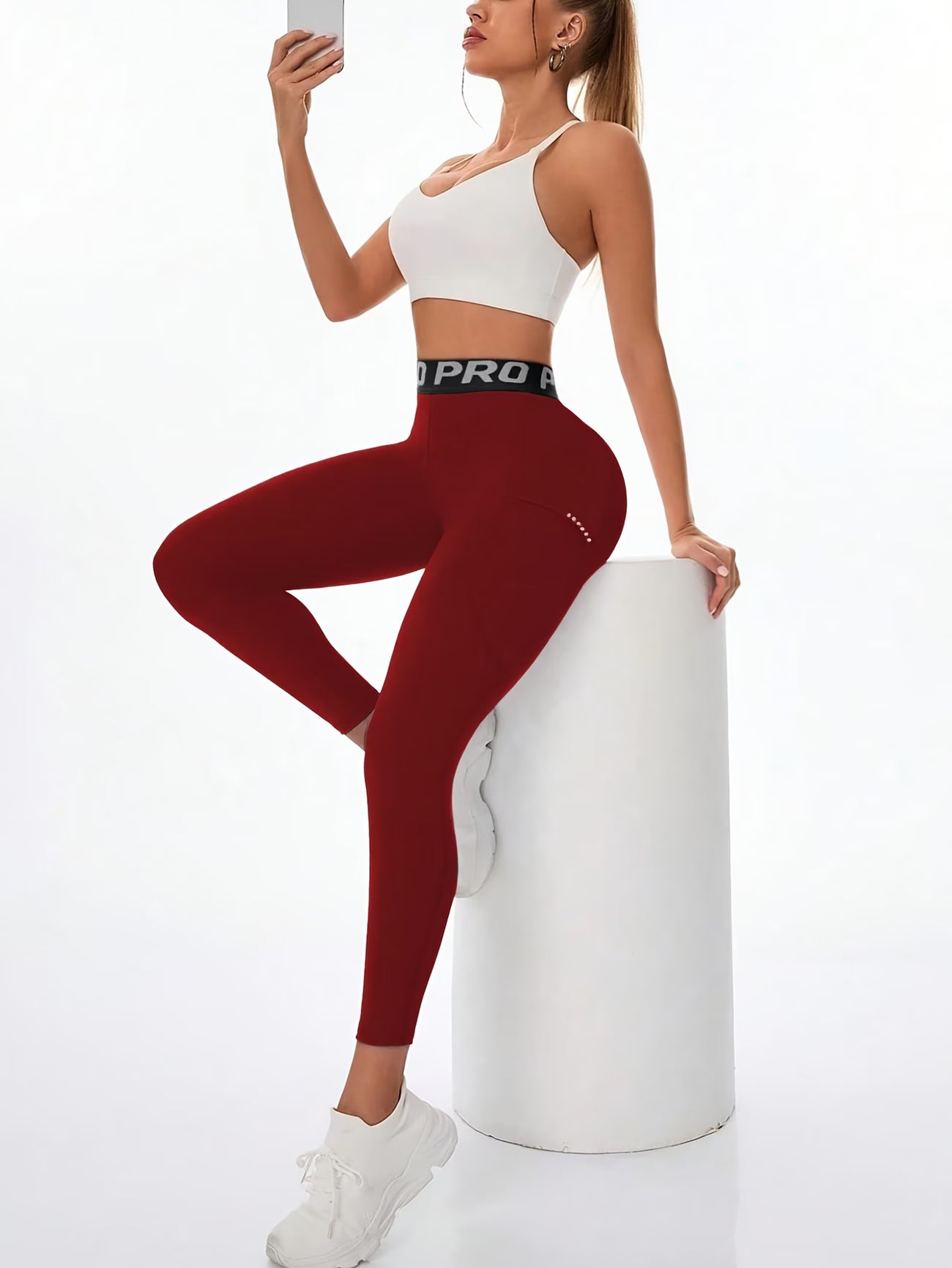 Reflective Detail High-Waisted Legging.
