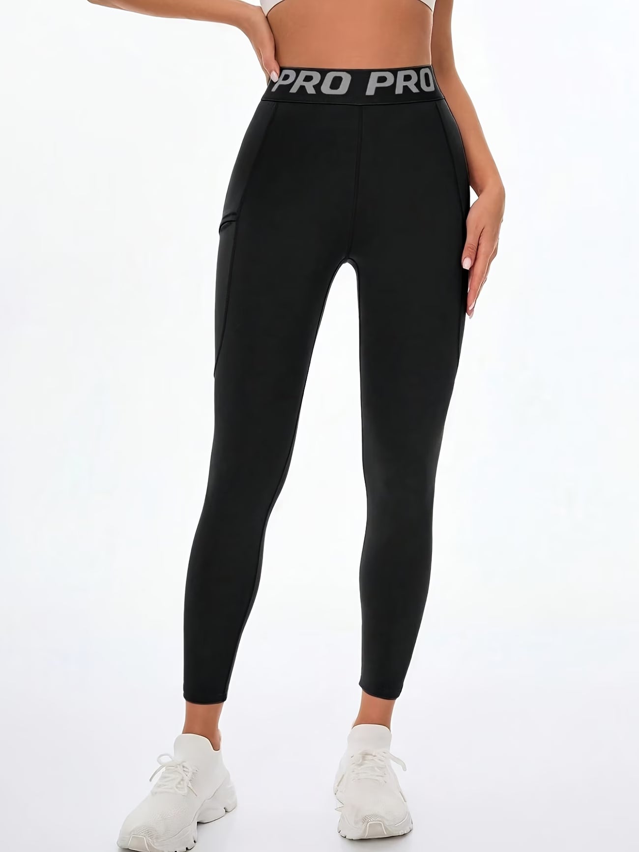 Reflective Detail High-Waisted Legging.