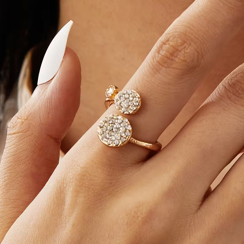 Round Synthetic Zirconia Stone Open Ring.