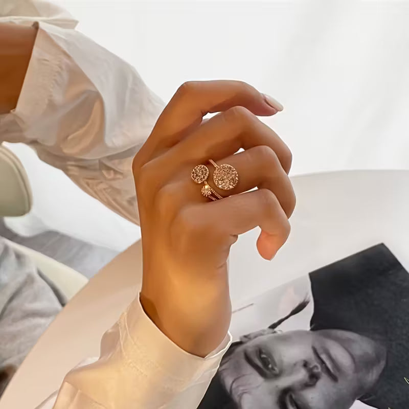 Round Synthetic Zirconia Stone Open Ring.
