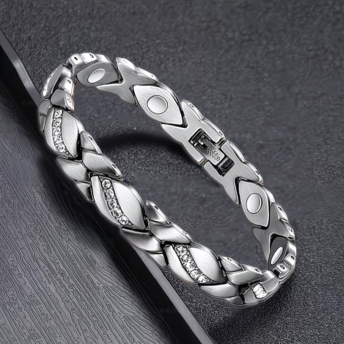 Set of 2 Copper Magnetic Therapy Bracelets.