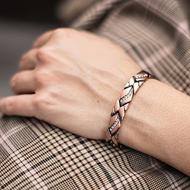 Set of 2 Copper Magnetic Therapy Bracelets.