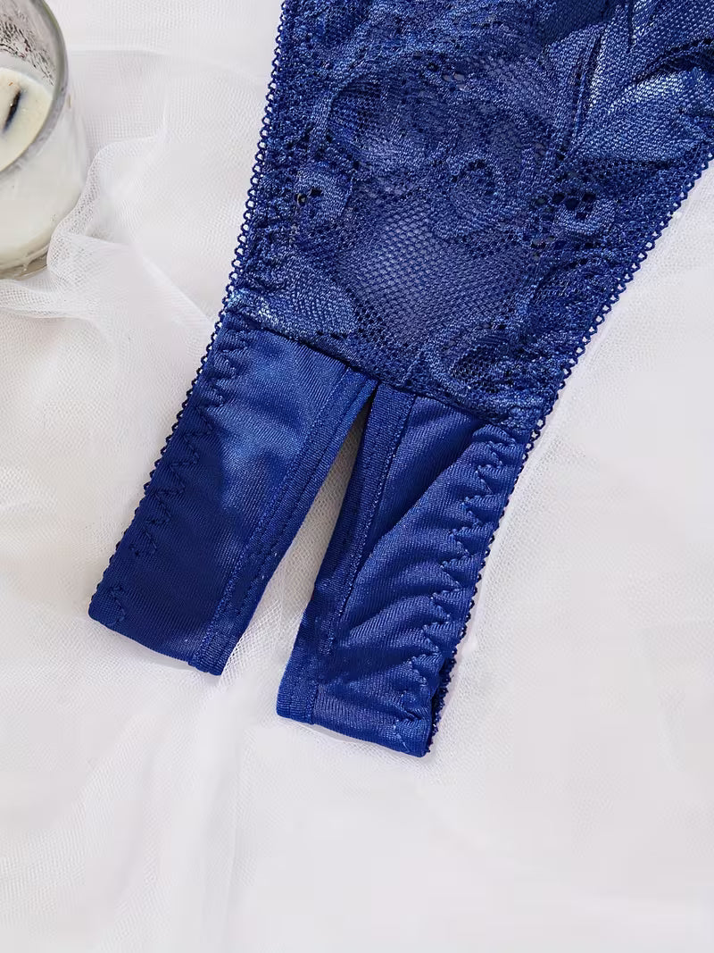 Signature 2-Piece Knit Lingerie Set.