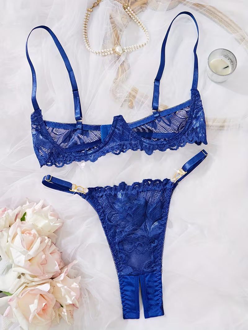 Signature 2-Piece Knit Lingerie Set.