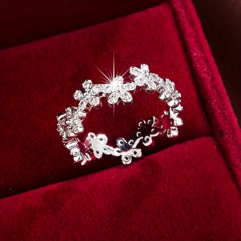 Silvered Chrysanthemum Wreath White K Plated Floral Rings.