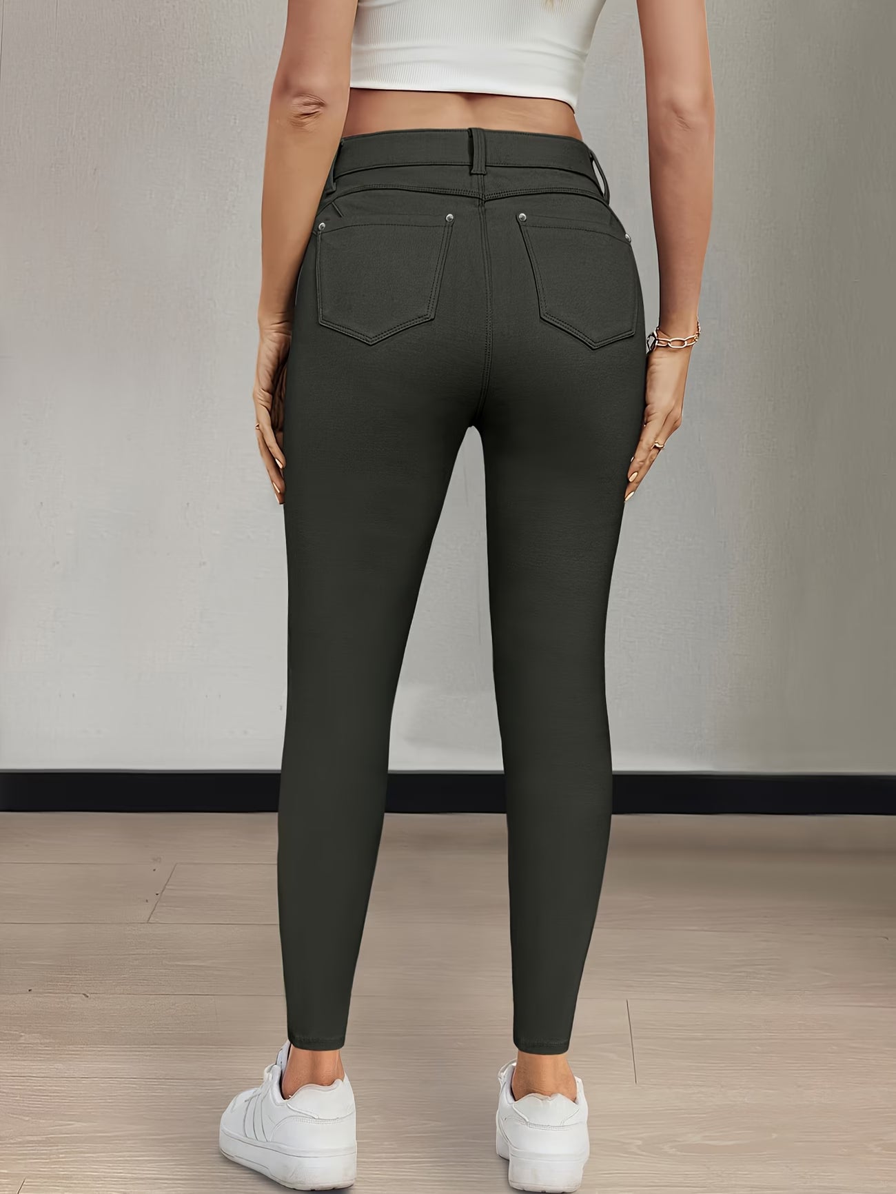 Slim-Fit Commuter Legging.