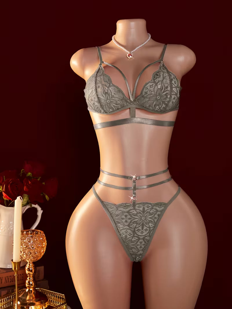 Soft Mesh Bra with Invisible-Look Straps.