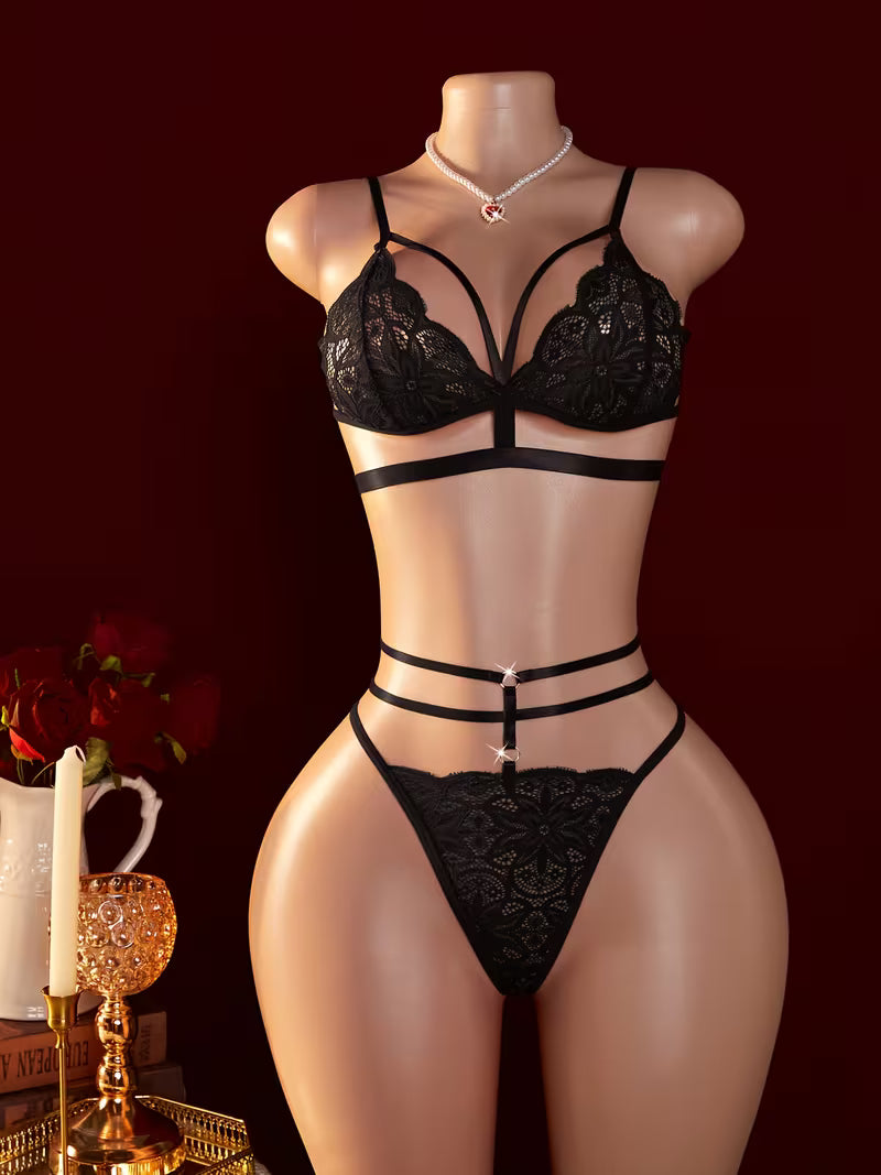 Soft Mesh Bra with Invisible-Look Straps.