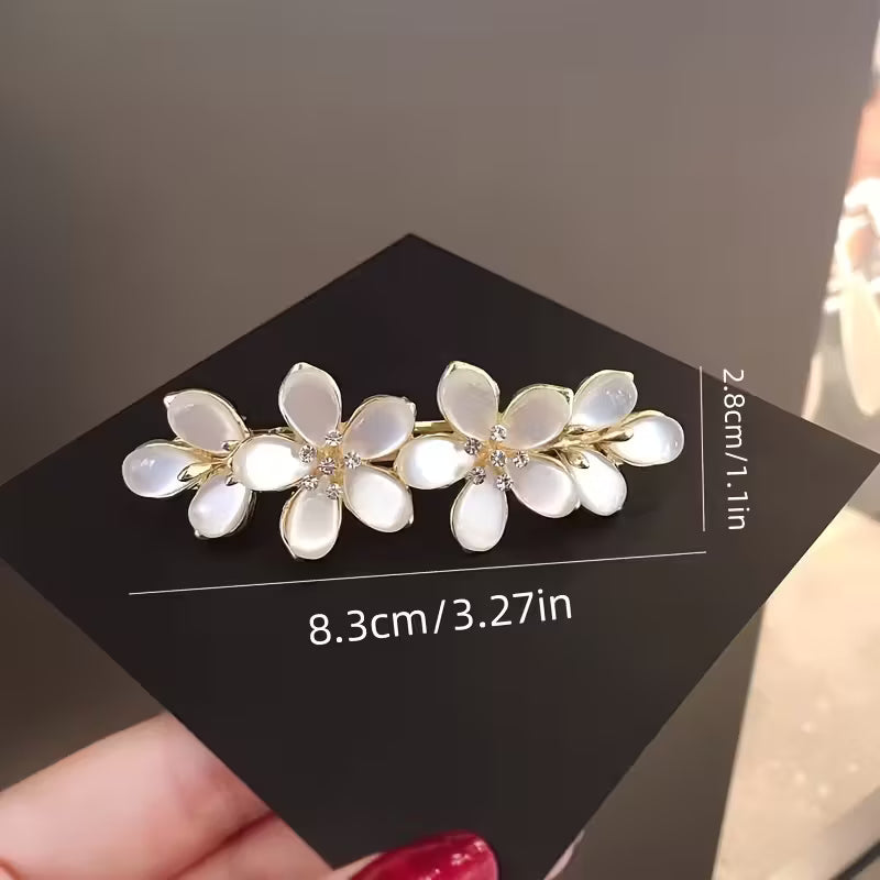 Solid Color Alloy material Elegant Floral Hairpin.