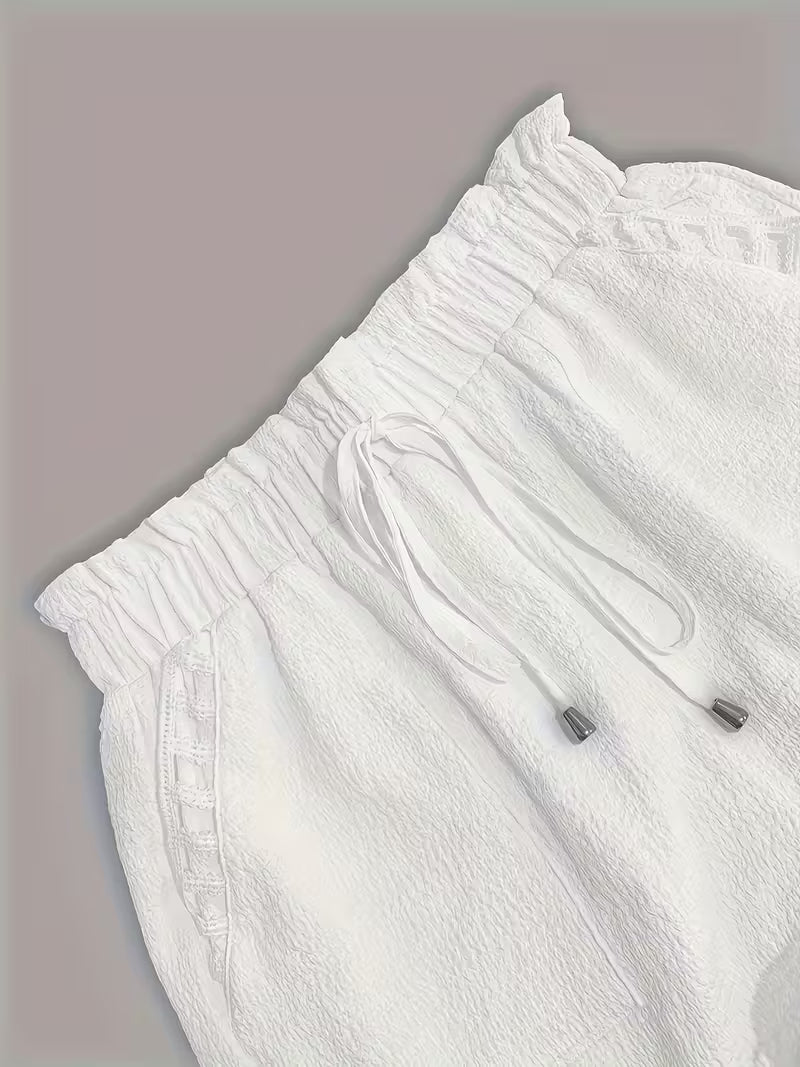 Solid Color Casual Fashion Shorts.