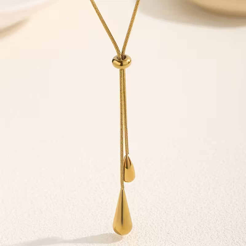 Style Stainless Steel Pendant Pull Chain Necklace.