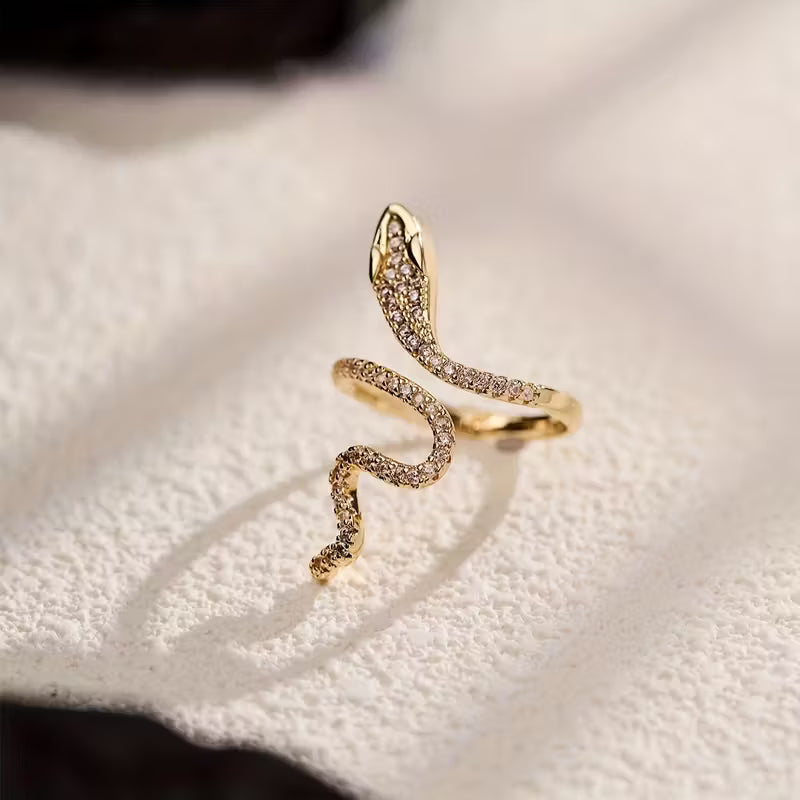 Stylish And Minimalist Snake-Shaped Luxury Rings.