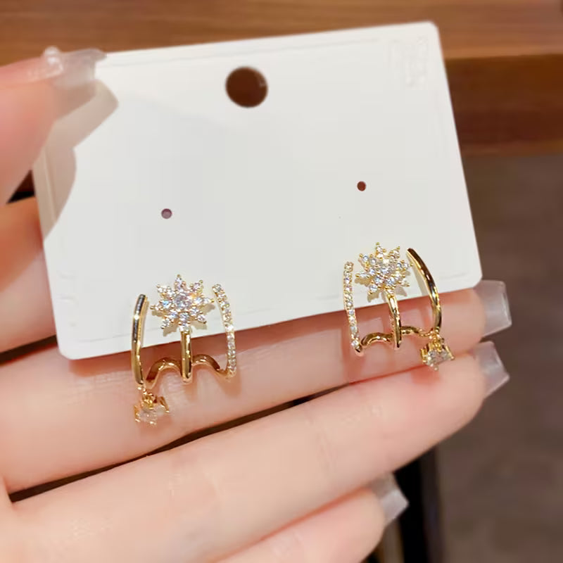 Unique Eight-Pointed Vintage Star-Bright Luxury Earrings.