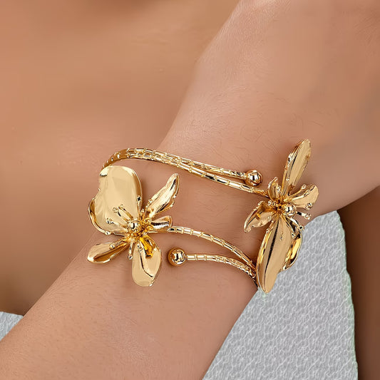Vintage "Botanical Wrap" Irregular Bangle.