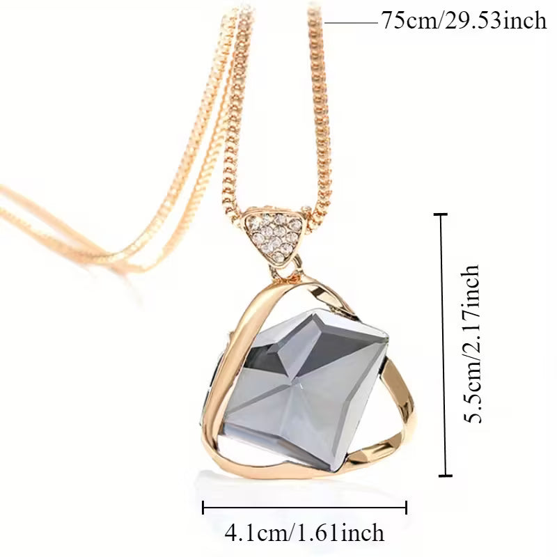 Women's Fashion Sweater Chain Necklace.
