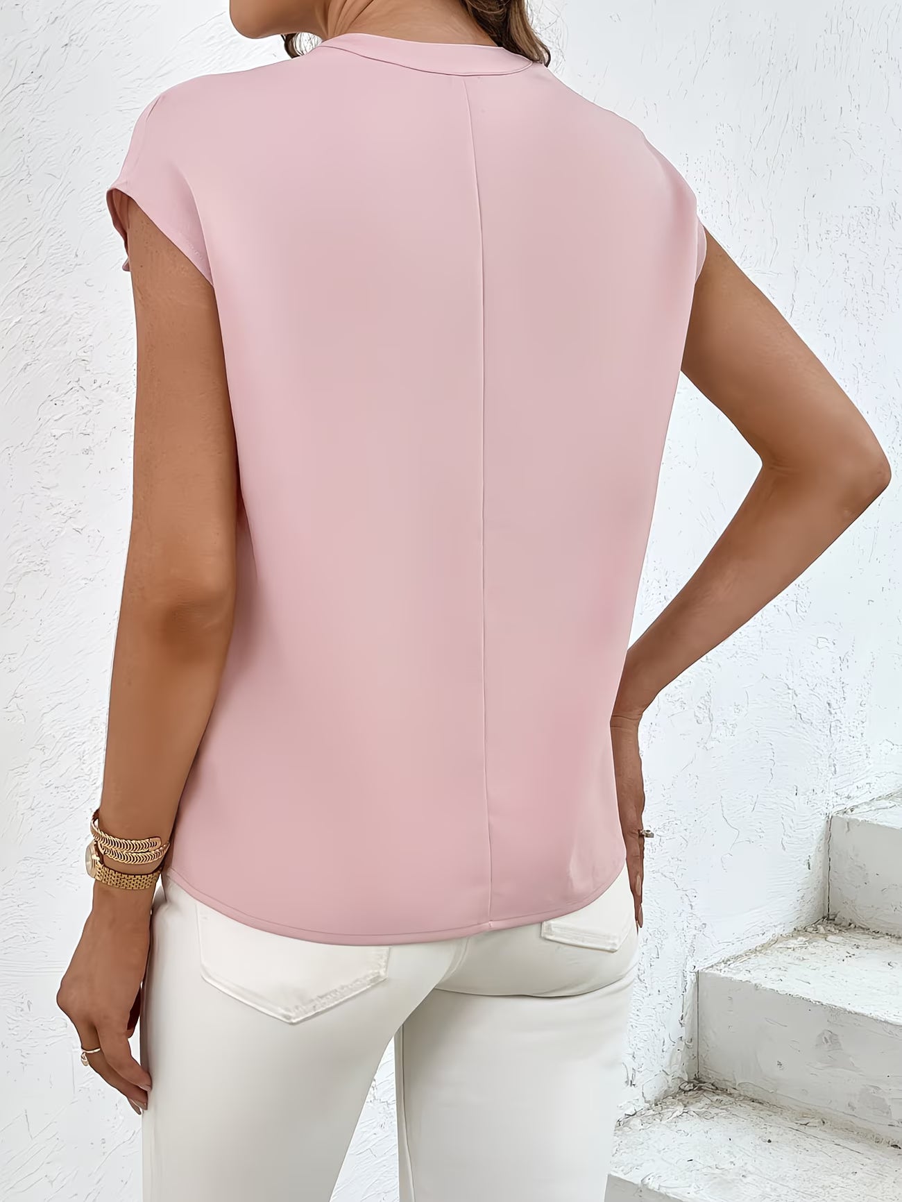 Women’s Woven Utility Short-Sleeve Shirt.
