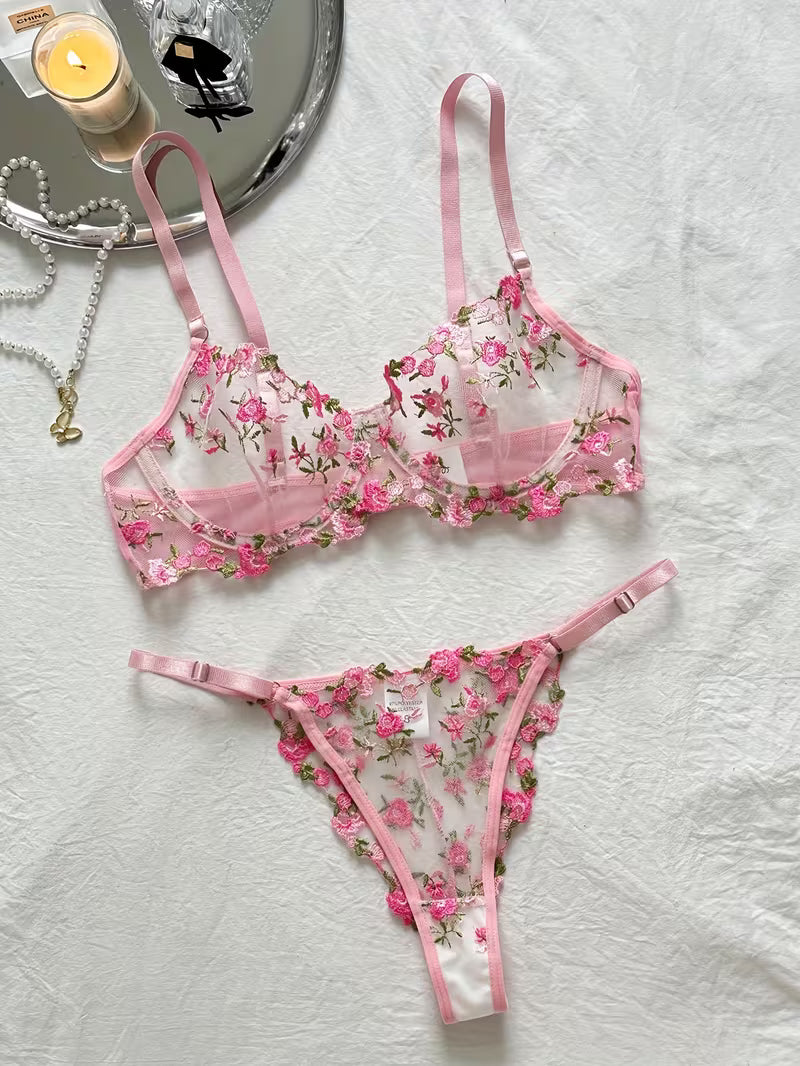 Women's Pink Floral Lingerie Set.